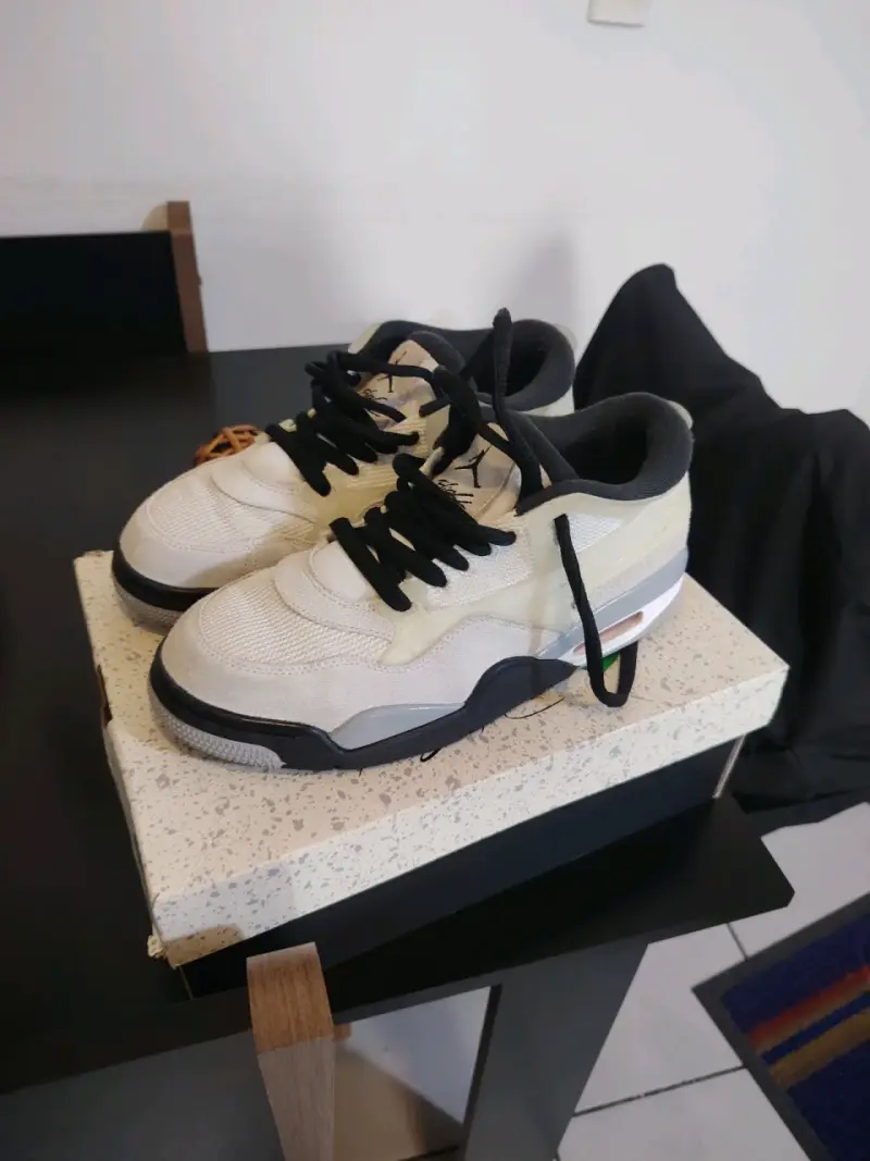 Zapatillas deportivas blancas Jordan talla 41 - 1