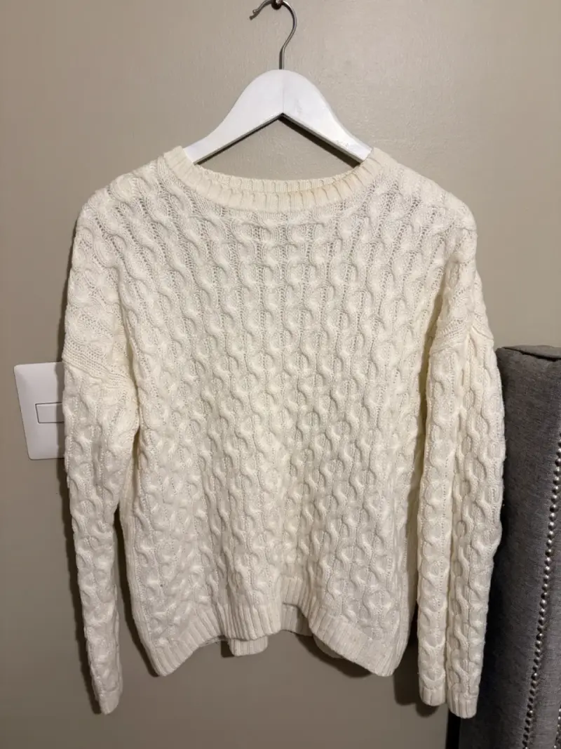 Suéter Mango blanco de lana trenzada