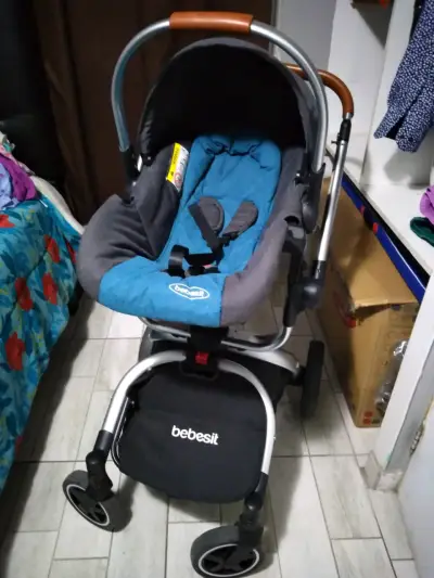 Coche de bebé color gris y azul travel sistem 360° - miniatura 3