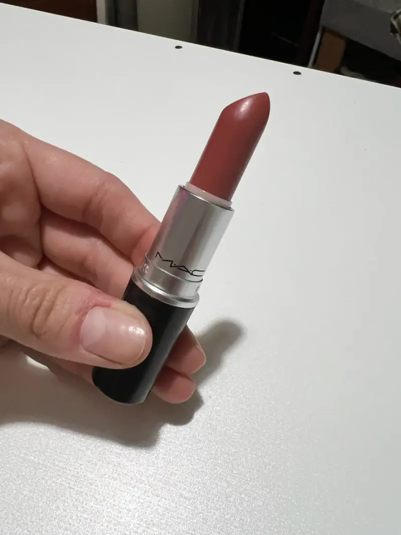 Labial MAC Matte nuevo Velvet Teddy - 4