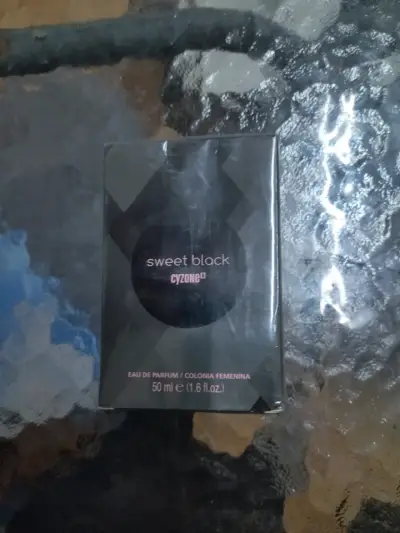 Perfume sweet black cyzone para mujer - miniatura 2