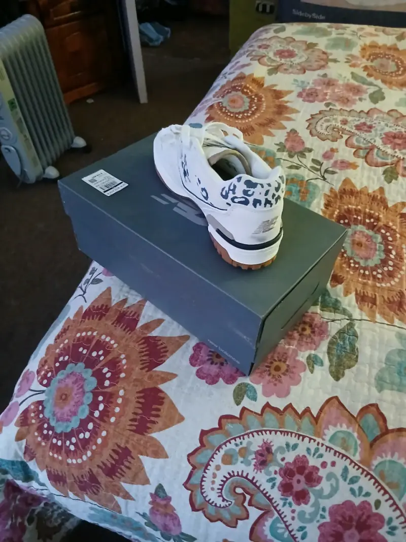 Zapatillas deportivas blancas estampadas - 3