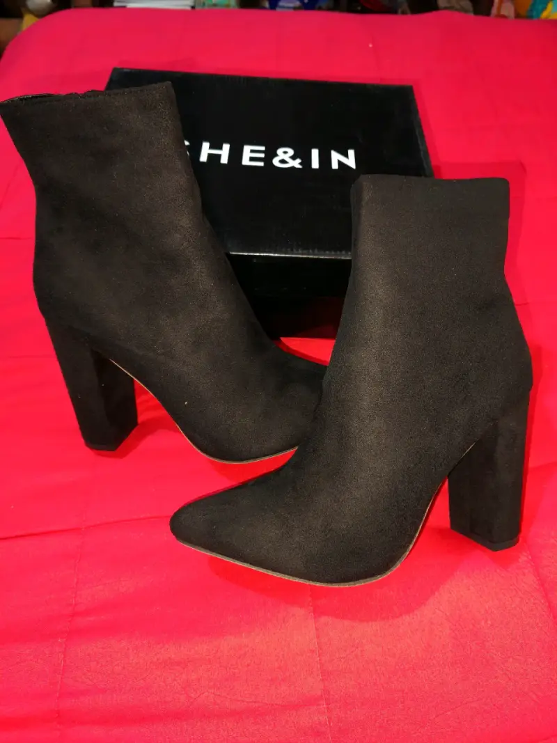 Botines negros taco alto - 1