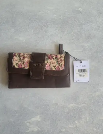 Billetera Amphora floral marrón - miniatura 1