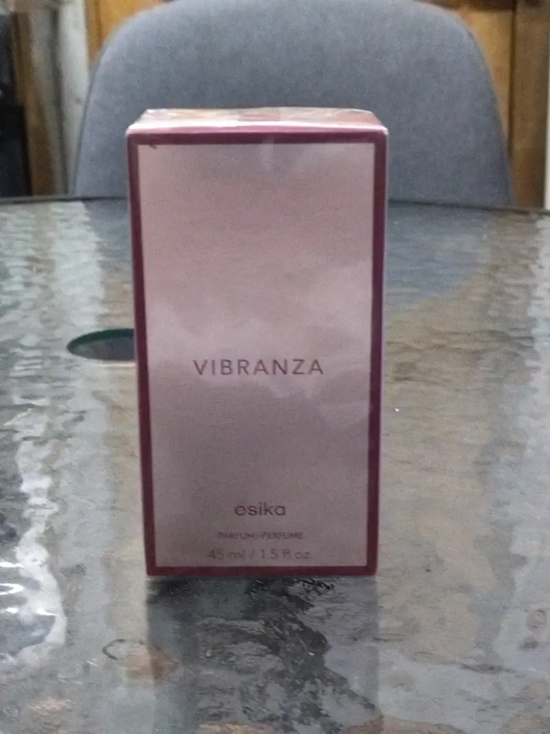Perfume femenino esika Vibranza 45 ml - 1