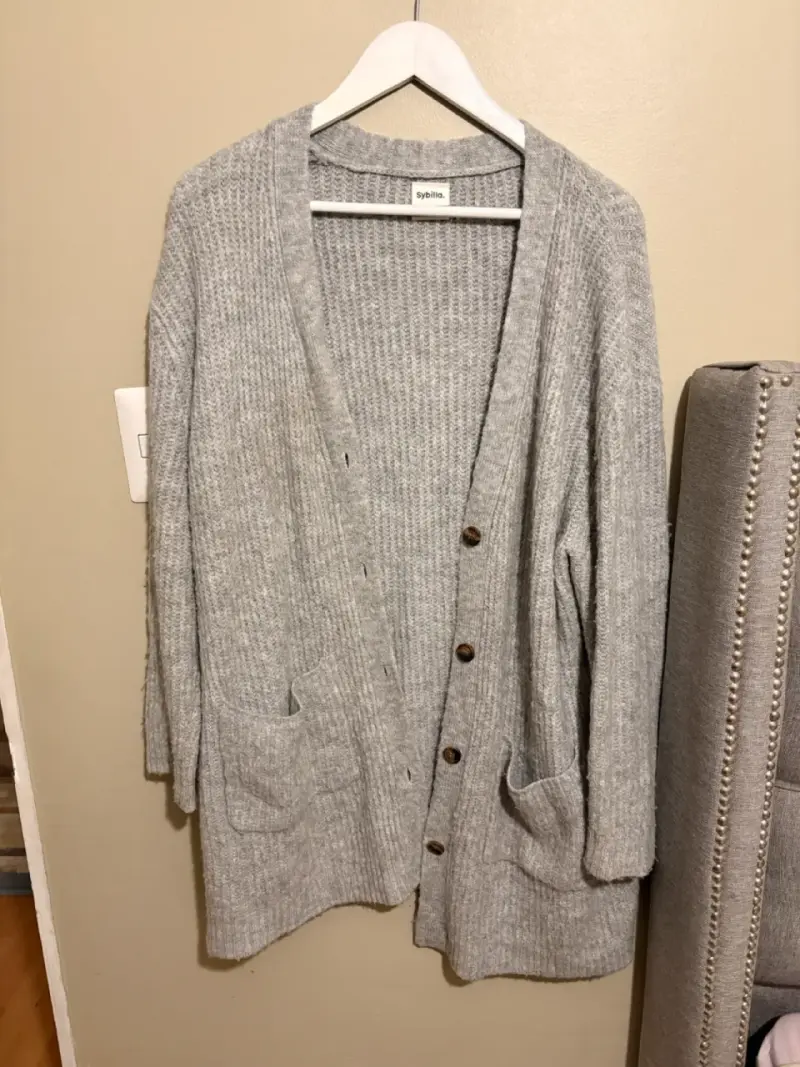 Cardigan gris de punto