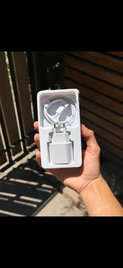 Cargador  iPhone - miniatura 2