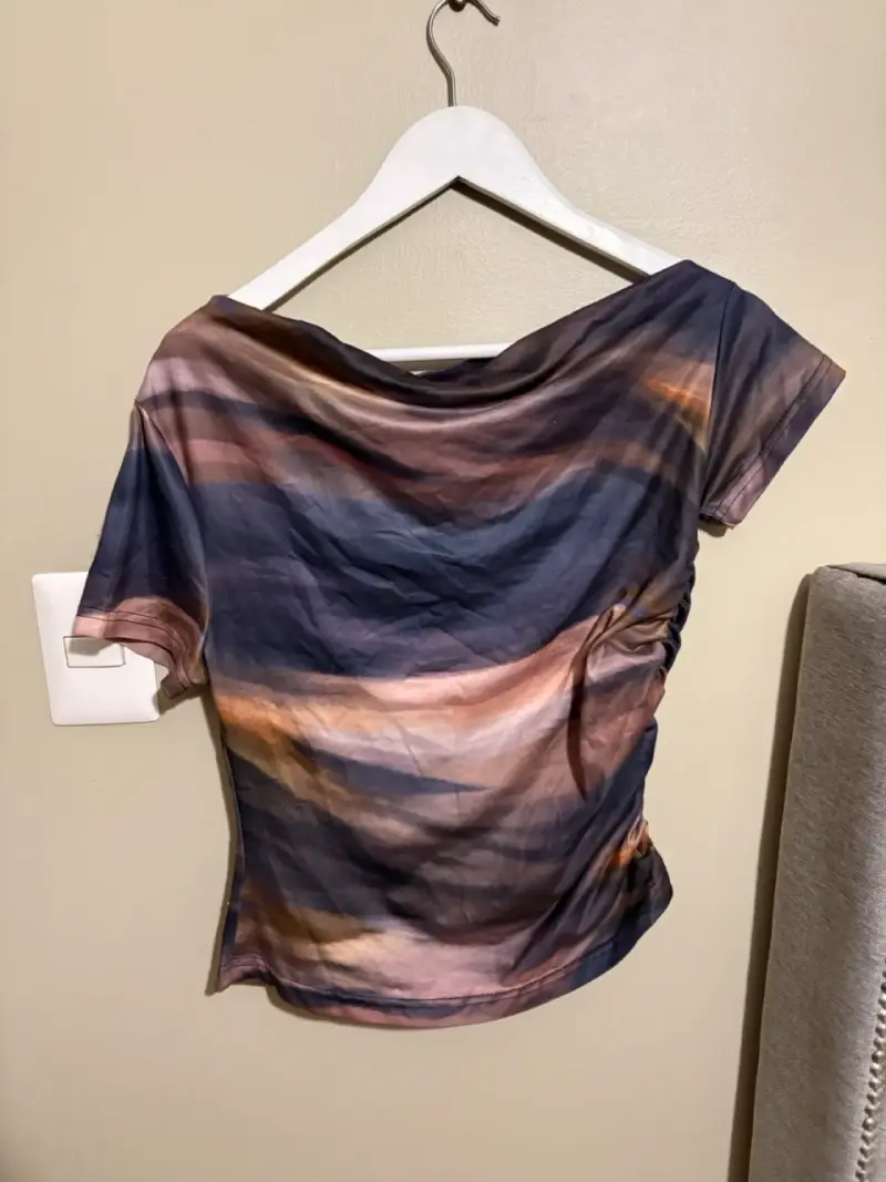 Polera estampado degradado