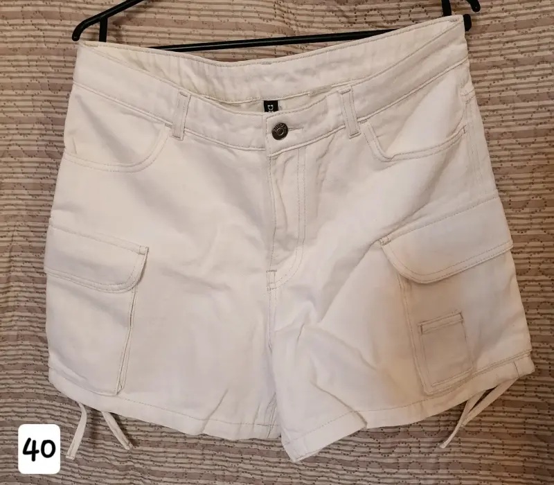 Shorts blancos mujer