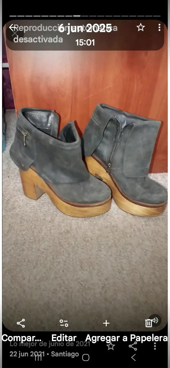 Botines grises con plataforma marca Exotica - 3