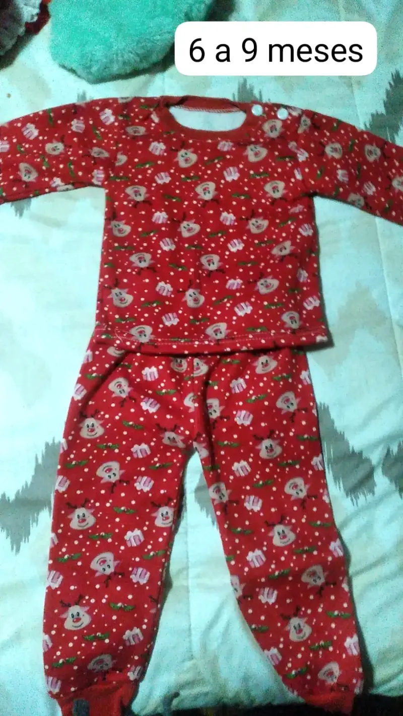 Pijama navideño bebé 6 a 9 meses