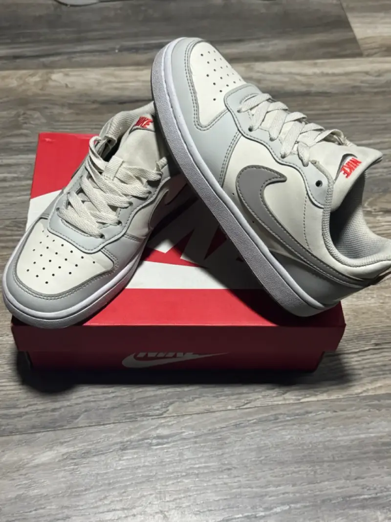 Zapatillas Nike court borough grises talla 37.5 - 2