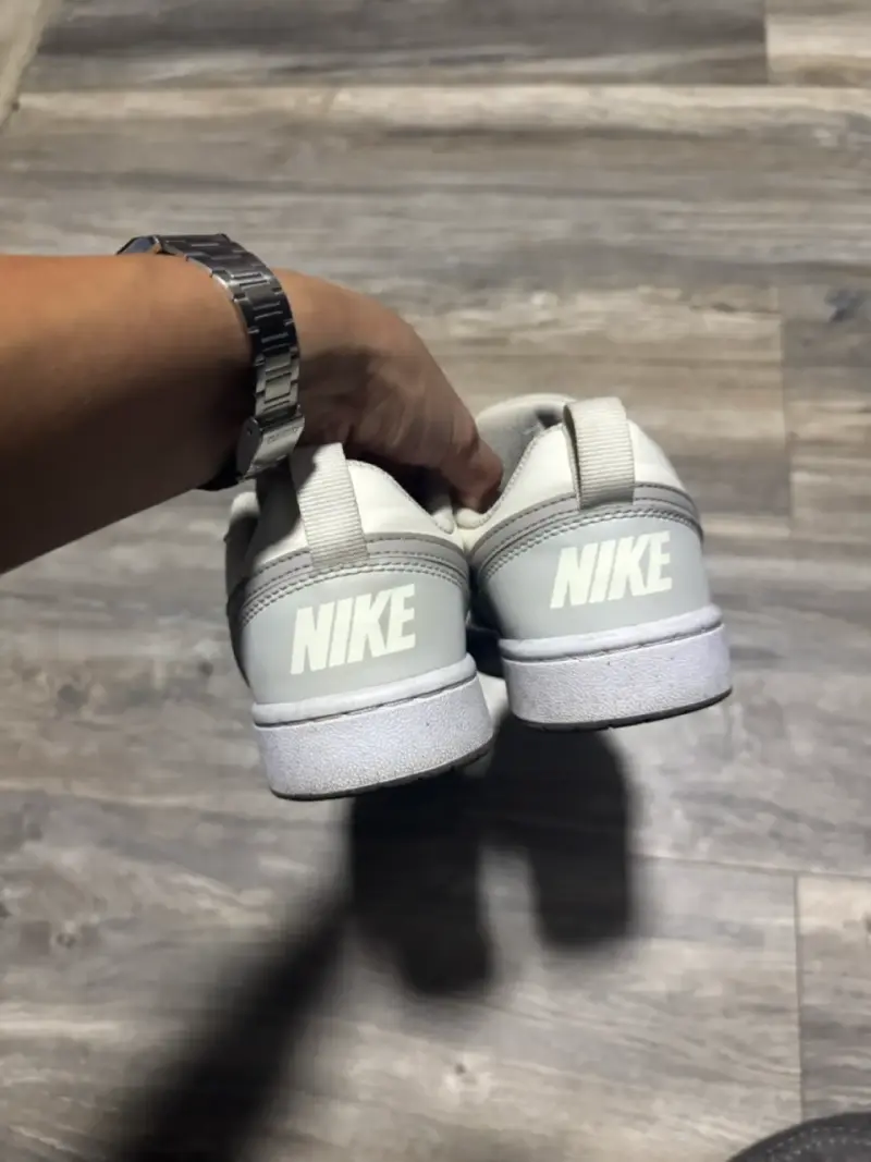 Zapatillas Nike court borough grises talla 37.5 - 4