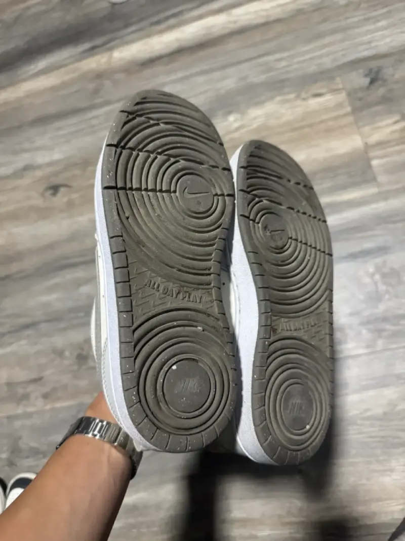 Zapatillas Nike court borough grises talla 37.5 - 5