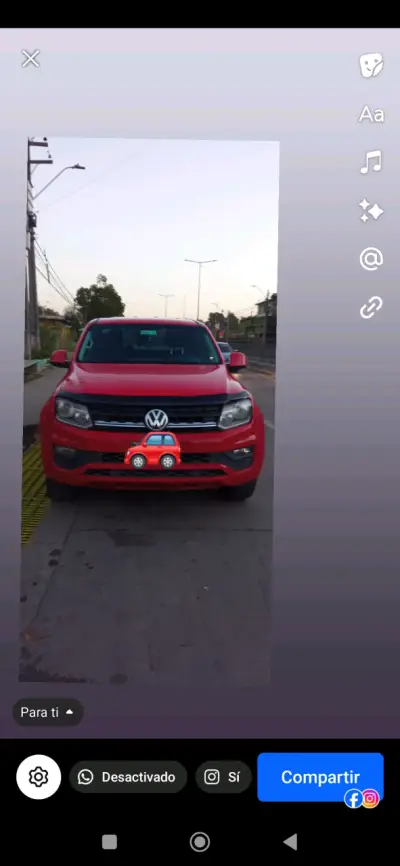 Camioneta roja en buen estado - miniatura 3