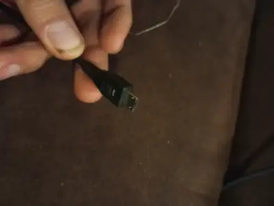 Cargador Pared Micro USB 5V Parlantes Audífonos Re - miniatura 2