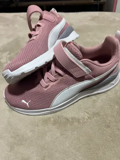 Zapatillas Puma rosadas - miniatura 2