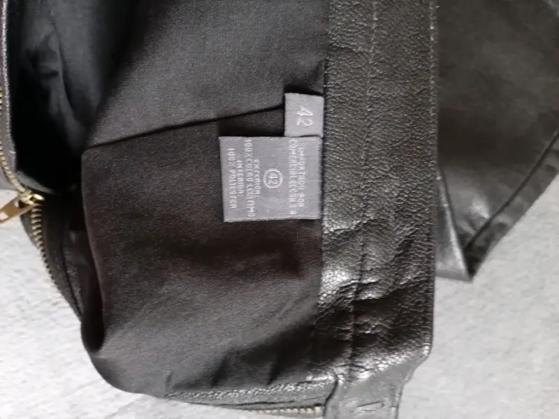 Pantalón de cuero negro - 3