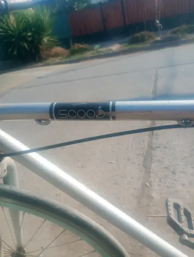 Bicicleta Scoop gris vintage - miniatura 1