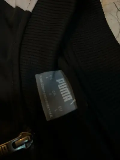 Poleron deportivo negro Puma Talla L - miniatura 3