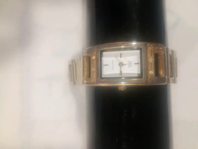 Reloj dorado mujer Quartz - 1