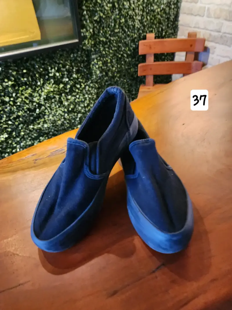 Zapatillas azules talla 37