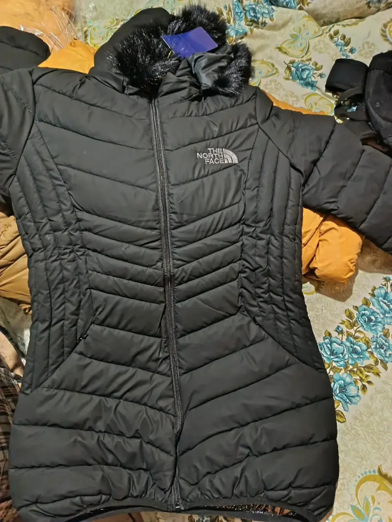 Casaca larga impermeable