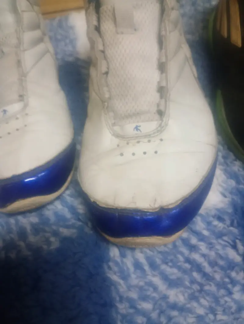 Zapatillas deportivas blancas y azules - 3