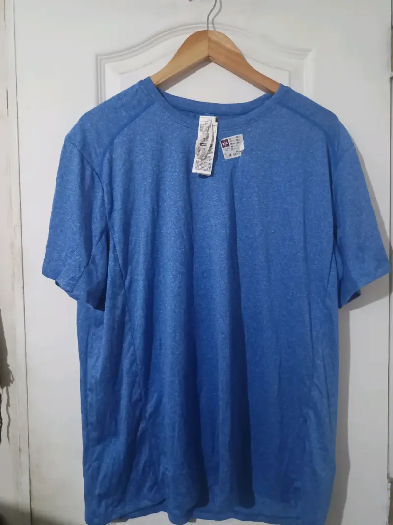 Polera azul manga corta deportiva - 1
