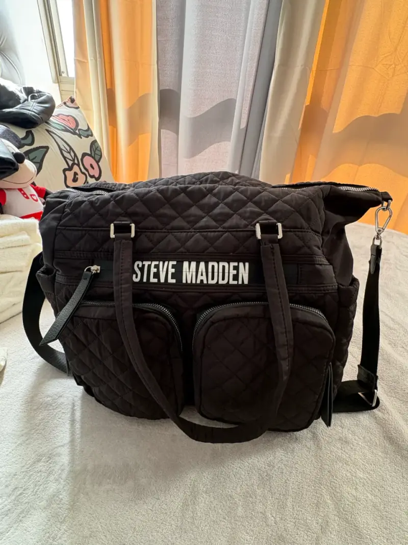 Bolso negro Steve Madden - 1