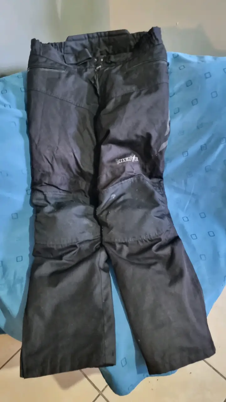 Pantalon moto Nerve negra - 3