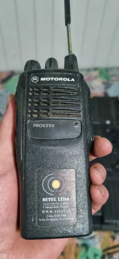 Set de walkie-talkies con cargadores - miniatura 4