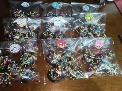 Mini donas a pedido 😋😋😋🤩 - miniatura 1