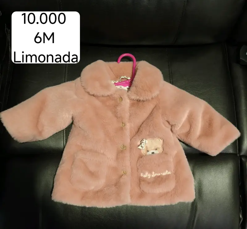 Abrigo rosado de peluche Limonada