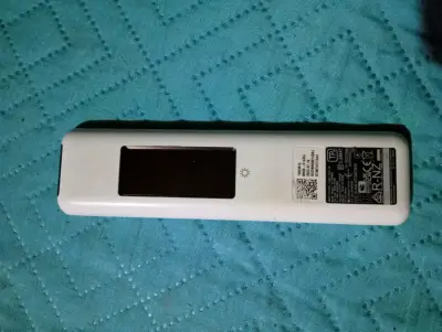 Control remoto blanco TP-Link - miniatura 1
