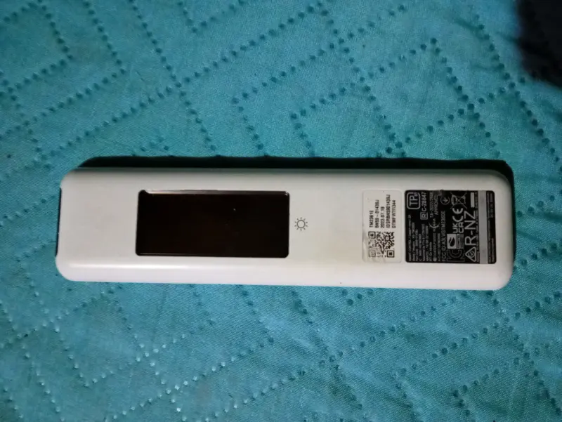 Control remoto blanco TP-Link - 2