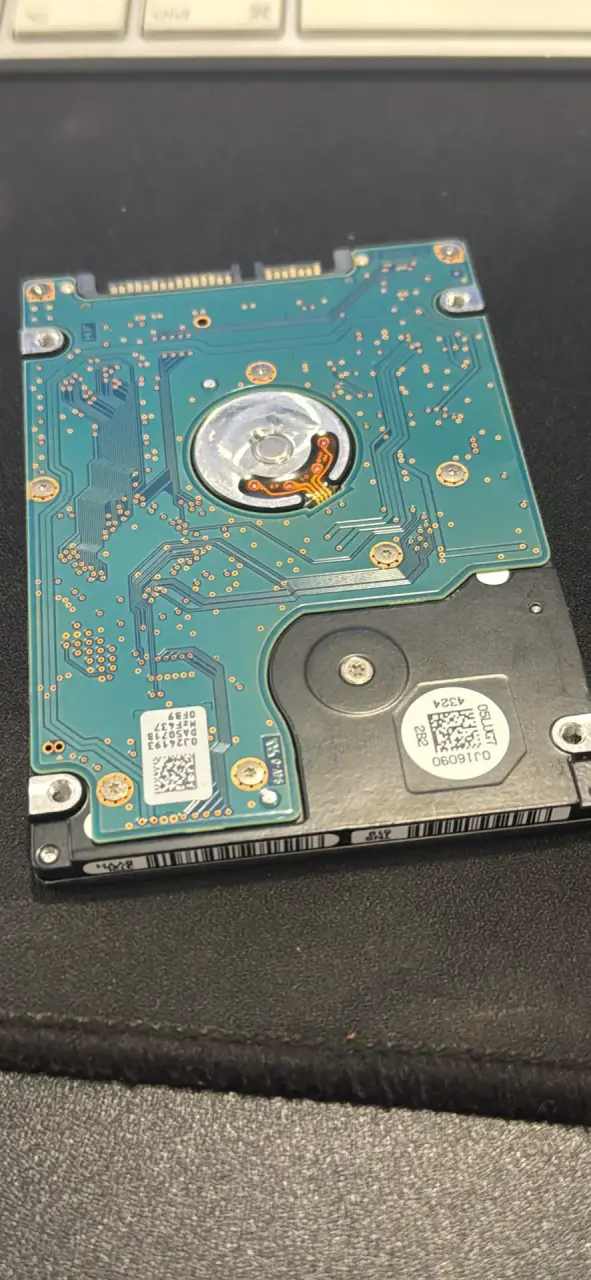 Disco duro HGST 500GB - 2