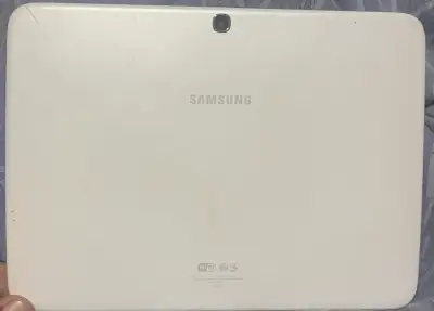 Tableta Samsung usada - miniatura 6