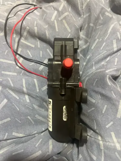 Bomba de agua eléctrica 12V - miniatura 3