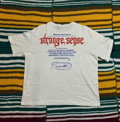 Polera blanca Strange Sense - miniatura 2