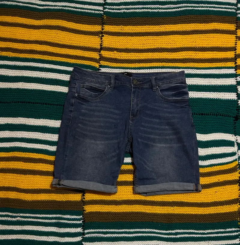 Bermuda de jeans azul oscuro - 1