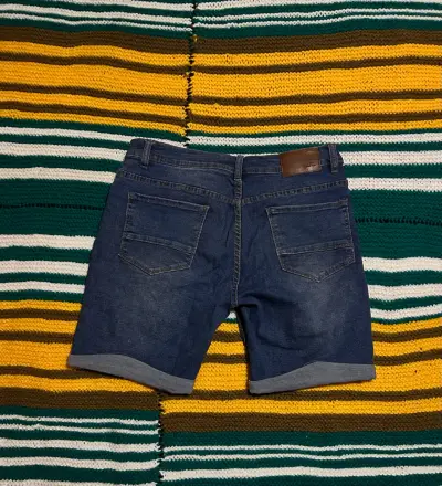 Bermuda de jeans azul oscuro - miniatura 2