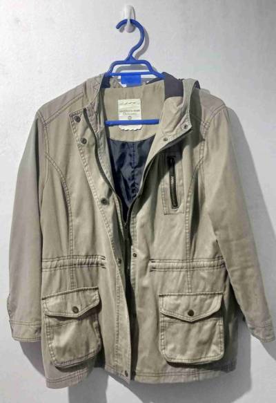 Chaqueta beige con capucha S-M - miniatura 1