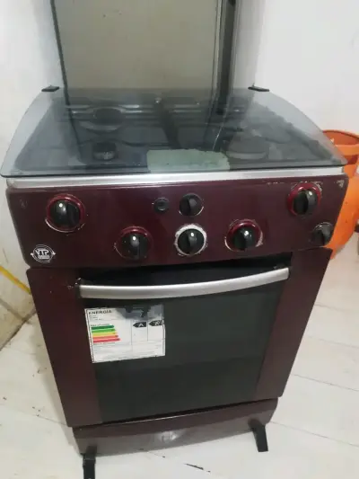 Cocina a gas con horno - miniatura 3