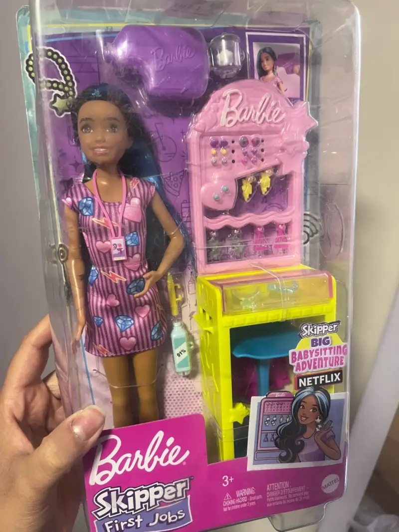 Muñeca Barbie Skipper Babysitting - 2