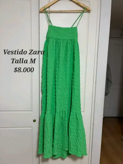 Vestido verde Zara talla M - miniatura 1