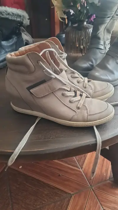 Botines negros de gamuza - miniatura 3