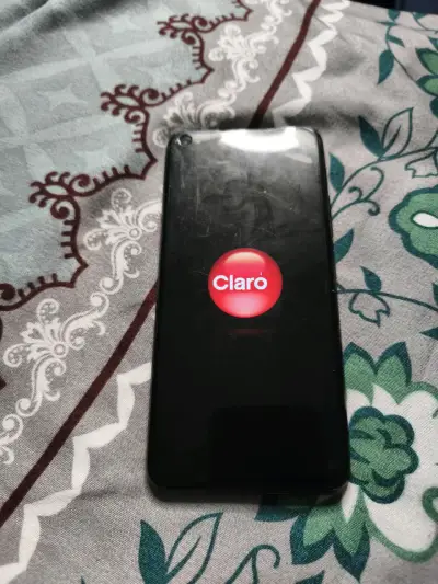 Smartphone en buen estado - miniatura 1