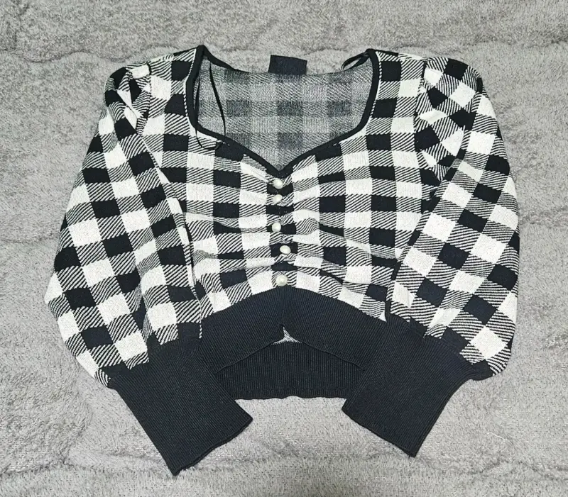 Cardigan cuadros blanco y negro