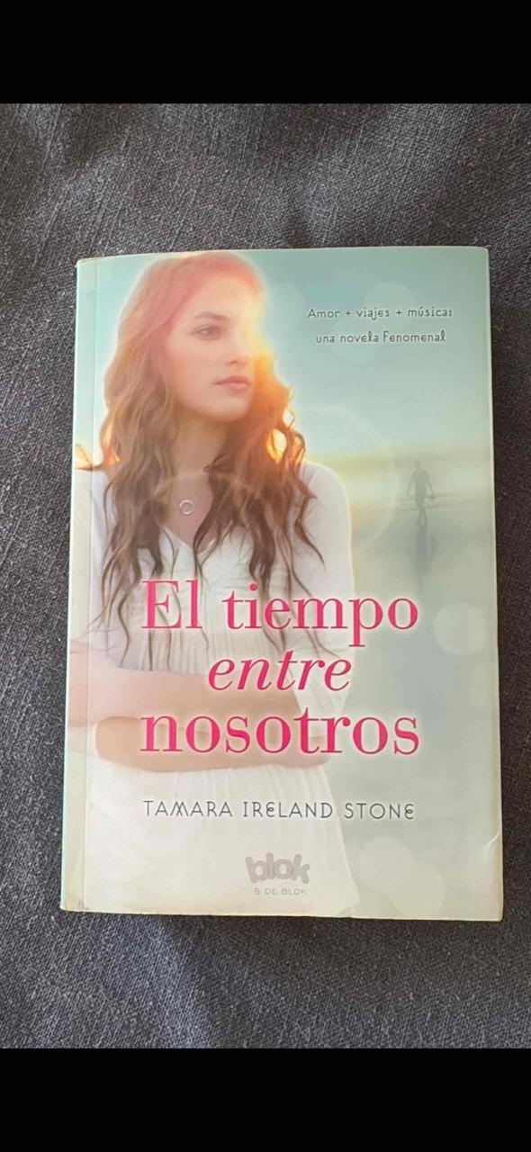 Libro 'El tiempo entre nosotros'